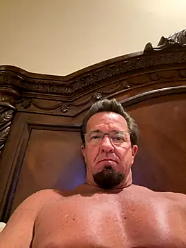 sluttydylan live sex cam