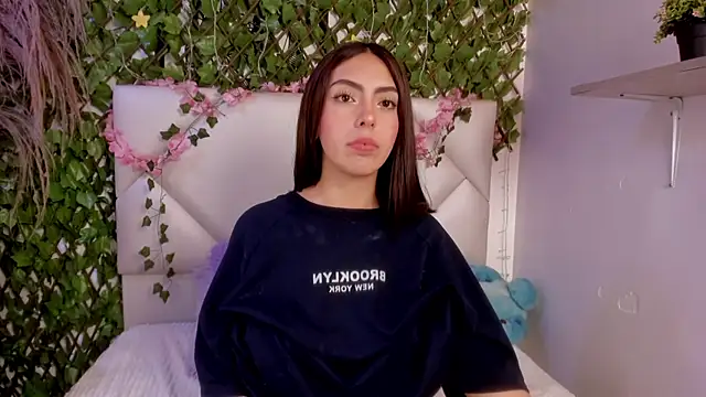 Abby_Piink's cam snapshot