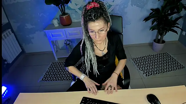 UmaSpace live sex cam