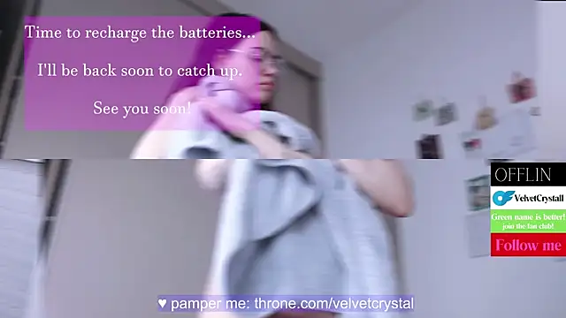 Velvetcrystall's cam snapshot