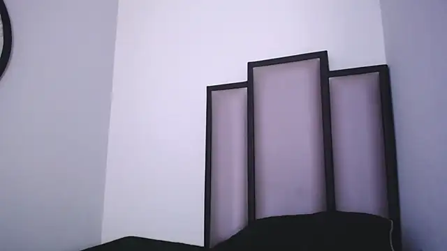 Lucy-23's cam snapshot