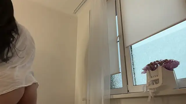 yourlittlesunrise_ live sex cam