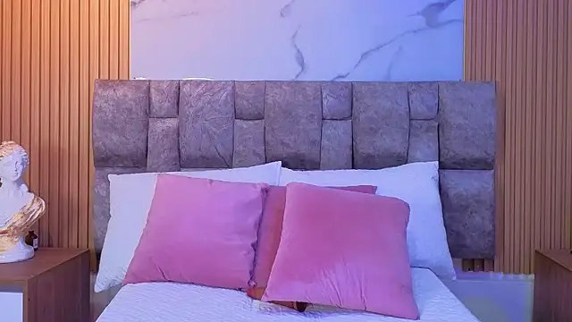 Khalifa_fletcher's cam snapshot