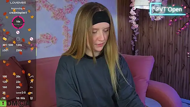 Rina_Panic's cam snapshot