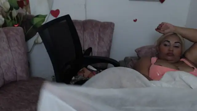 laleska_montenegro's cam snapshot