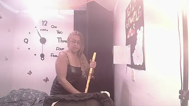 Escobar-Skarlet's cam snapshot