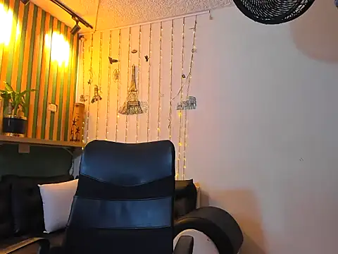 allison_mc's cam snapshot