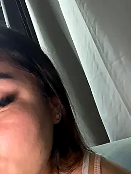 LuceroRm's cam snapshot