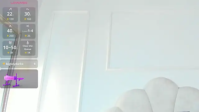 Candaceoweens's cam snapshot