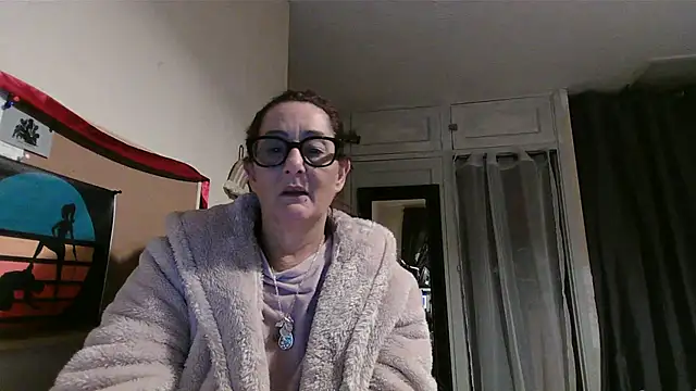 Mrs-Ivy live sex cam