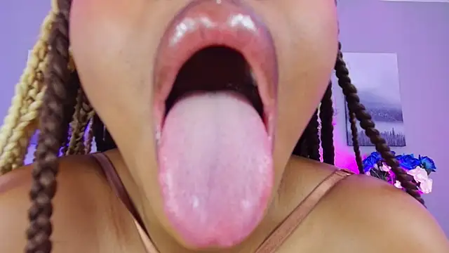 AngelaRoberts's cam snapshot