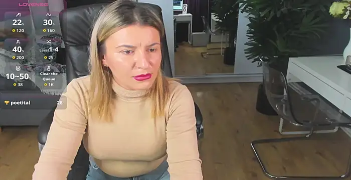 ari_lovee's cam snapshot