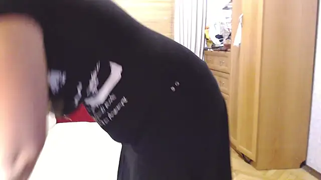 zarinafonliberman's cam snapshot