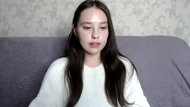 PureLedy's cam snapshot