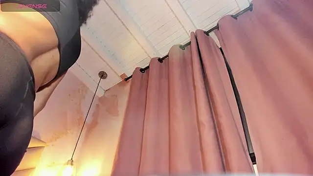 SheyLopez's cam snapshot