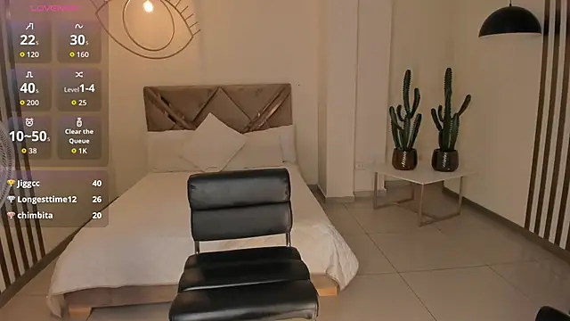 EmilyJohnsonX1's cam snapshot