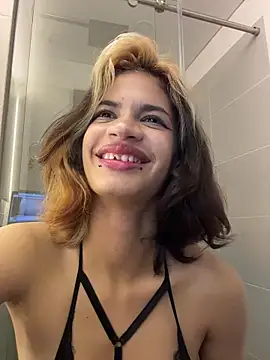 sukulaurens's cam snapshot