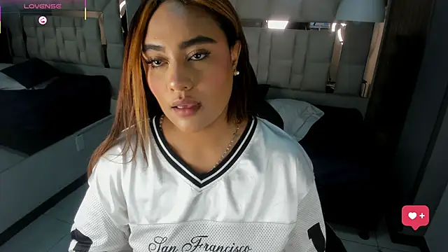 AnguelJones's cam snapshot