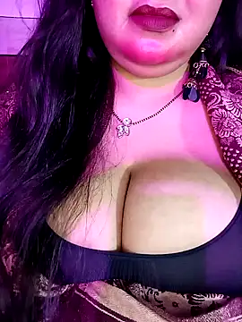 Suhanakhan04's cam snapshot