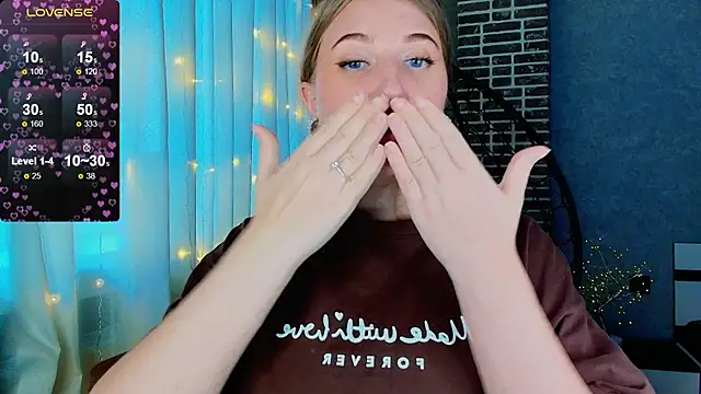 Evacadooo live sex cam