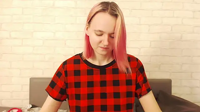 Ericha_Stone's cam snapshot