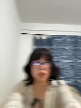 aliciia_23's cam snapshot