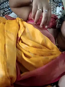 sweetqueen143 live sex cam