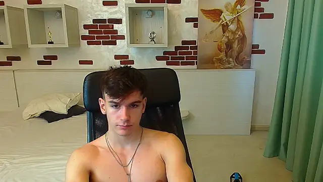 BradyFlint's cam snapshot