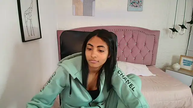 shaneelle's cam snapshot