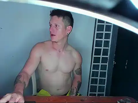 Zara_cum69 live sex cam