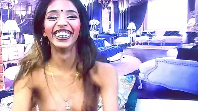 IndianSexySlender's cam snapshot