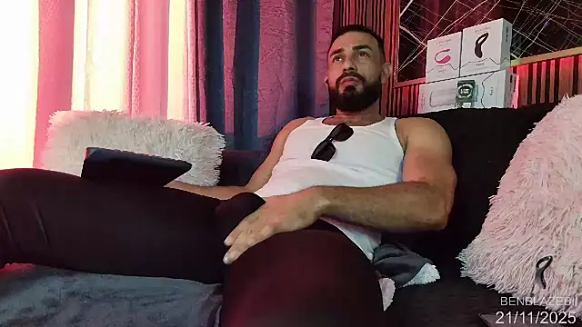 BEN_BLAZE live sex cam