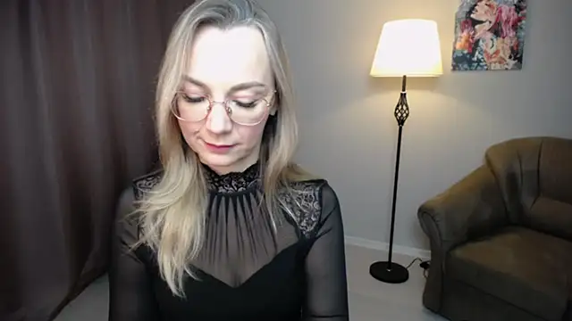 Ava_Elior live sex cam