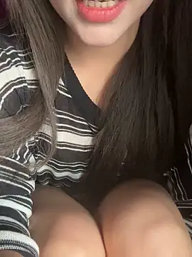 SarahBeii live sex cam