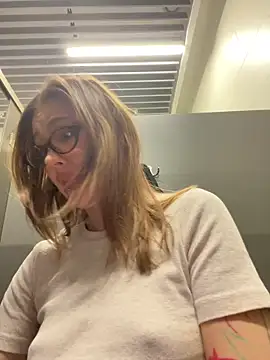 RinaCat live sex cam