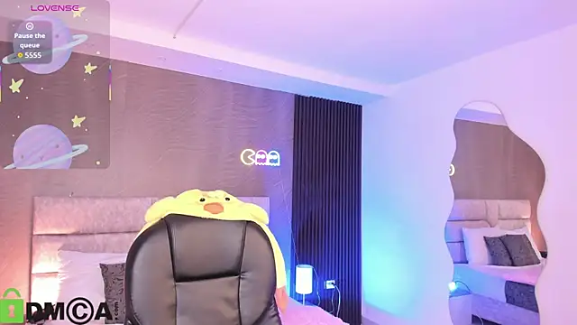 Arinextdoor live sex cam