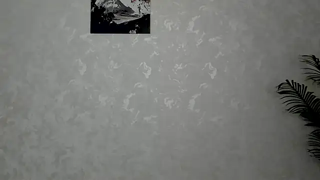 FlirtyAura live sex cam