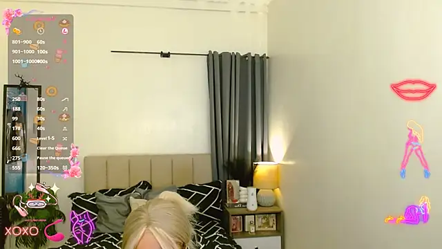 LUSCIOUSKIM live sex cam
