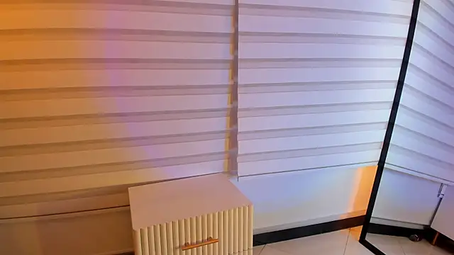 alice_lodge live sex cam