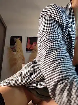 Alice_Barry live sex cam