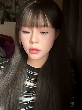 SarahBeii live sex cam