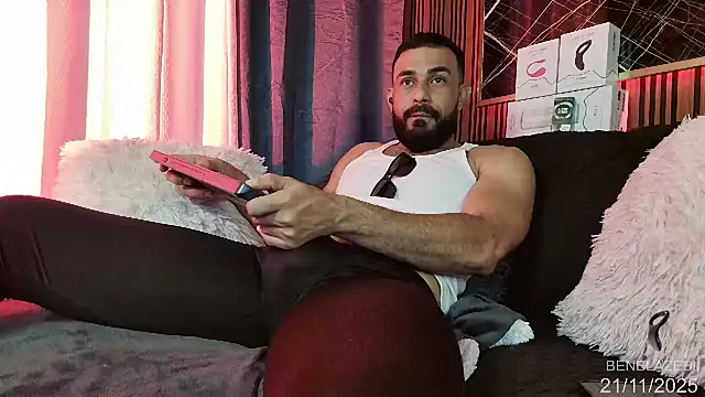 BEN_BLAZE live sex cam