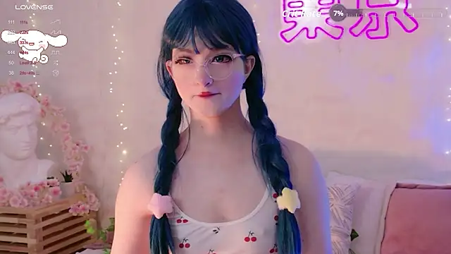 EffyEfans live sex cam