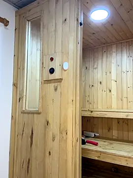 Barbielatinas live sex cam