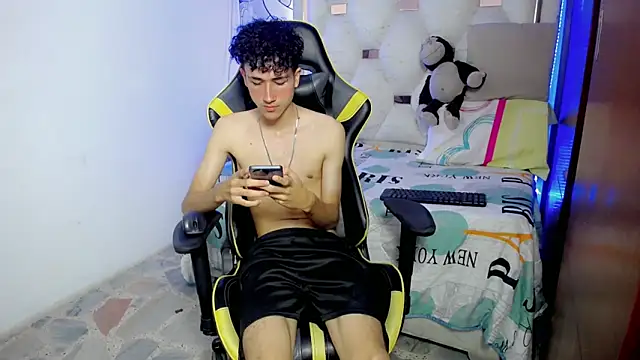 johnny_cagee live sex cam