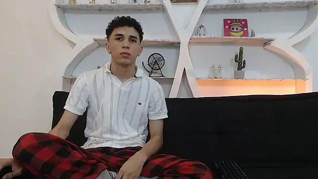 RED_EMPIRE live sex cam