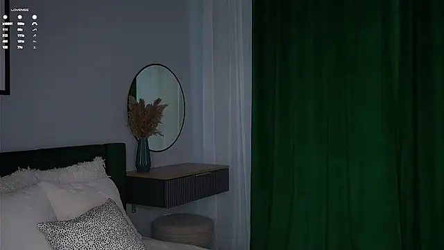 PiquingOgalala live sex cam