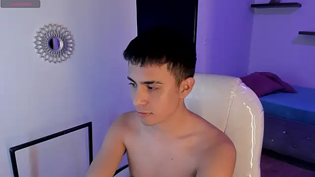 Nyko_ds live sex cam