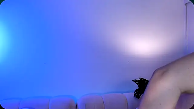 ColibriBlack's cam snapshot