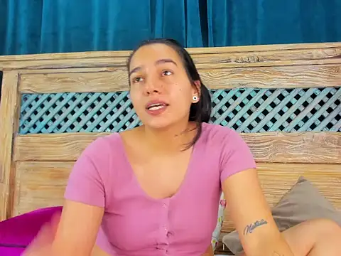 Chelsea_Russell01's cam snapshot